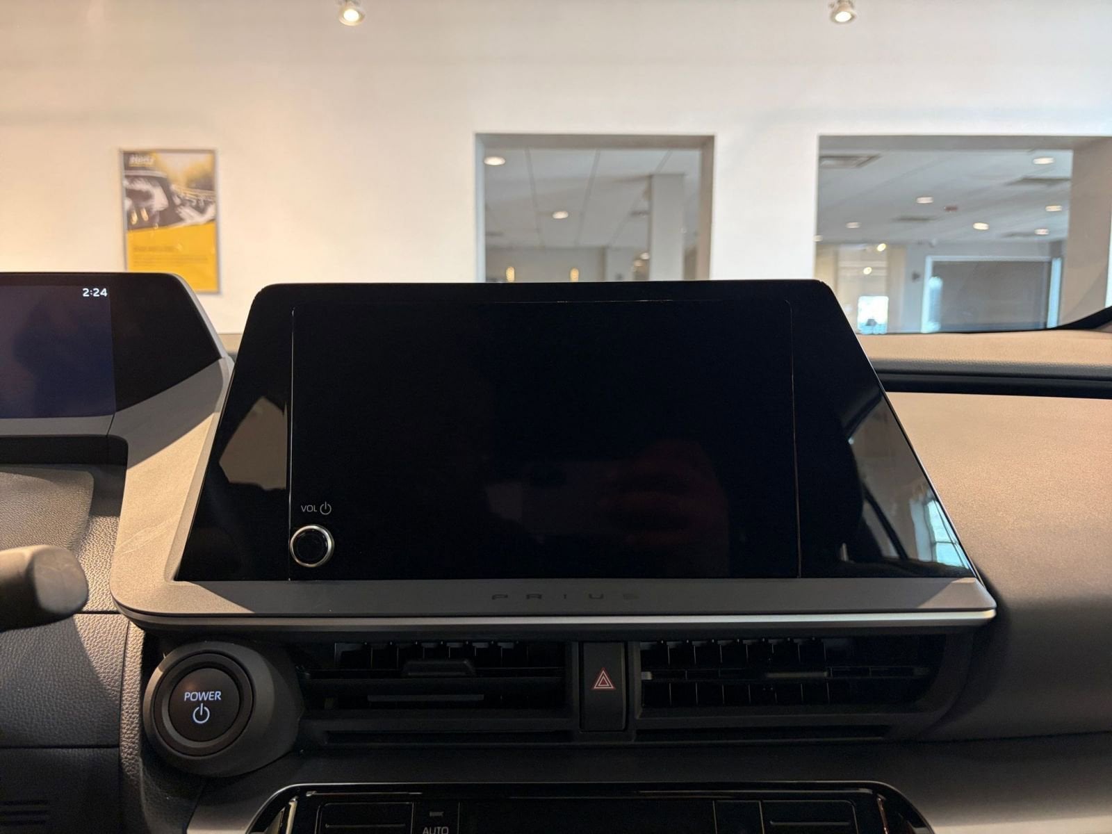 Thumbnail: 2025 Toyota Prius - 18