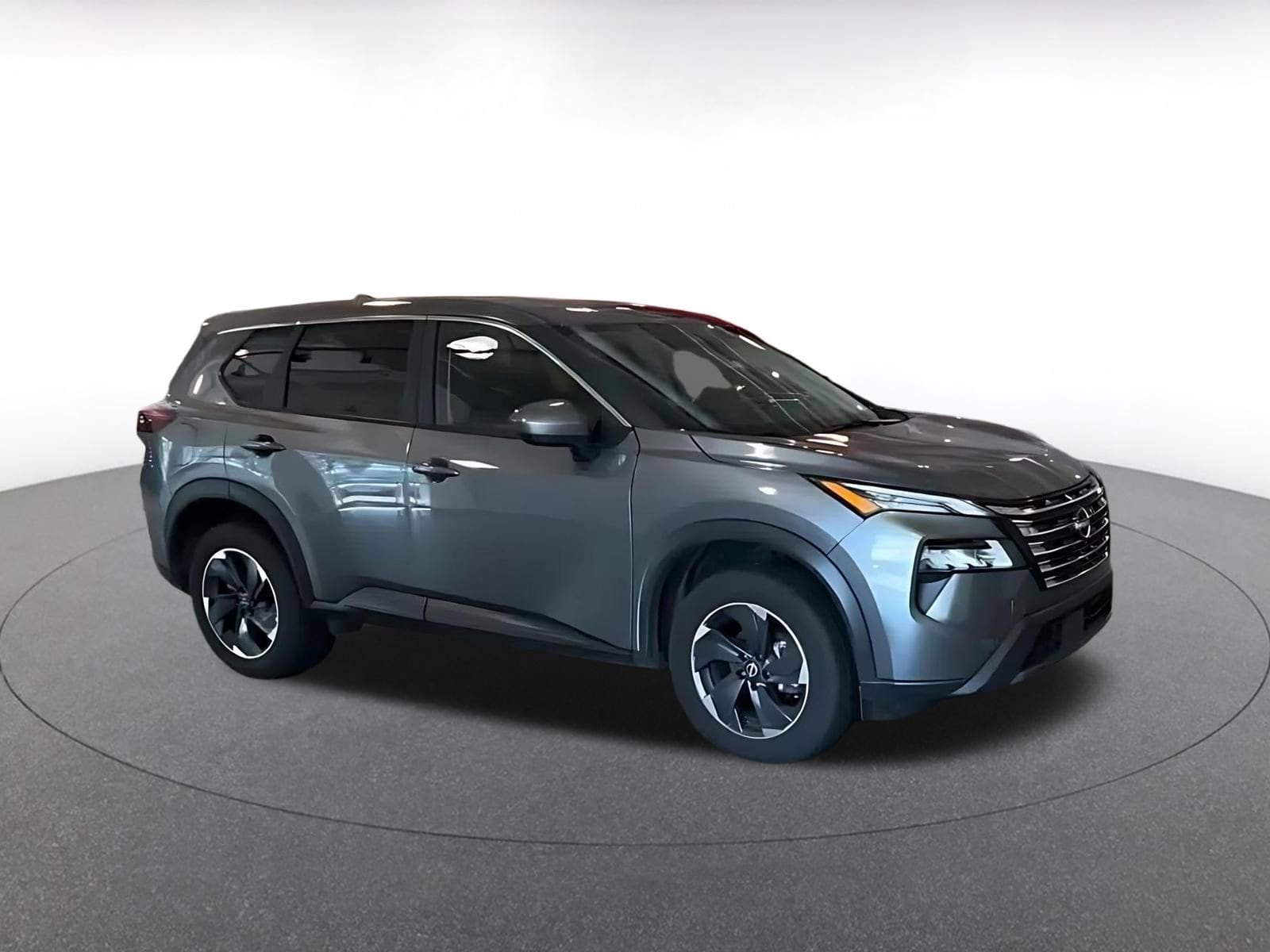 Thumbnail: 2025 Nissan Rogue - 2