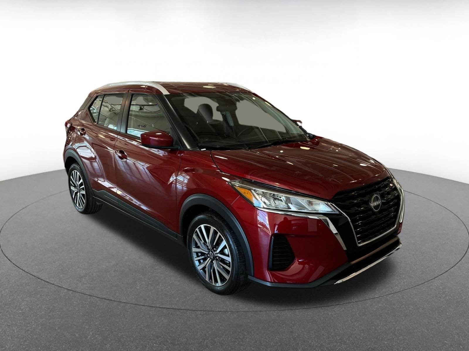 Thumbnail: 2024 Nissan Kicks - 1