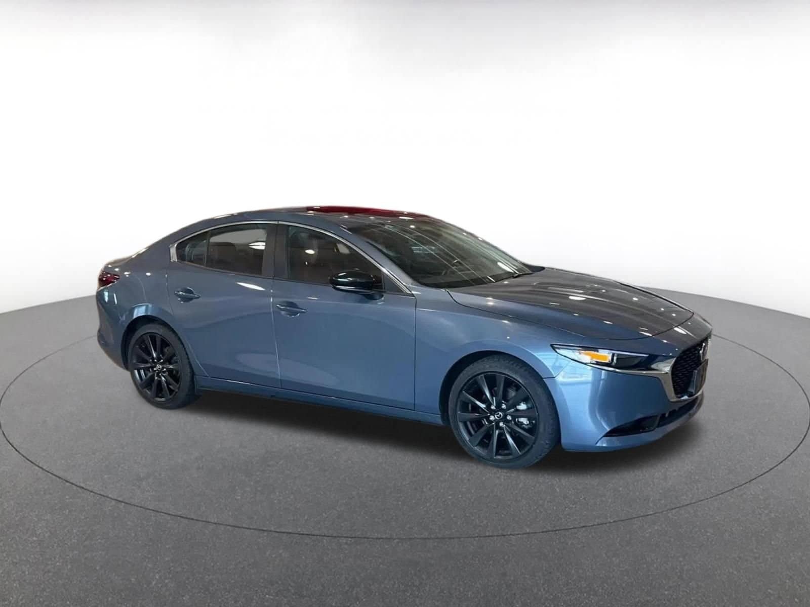 Thumbnail: 2025 Mazda Mazda3 - 2