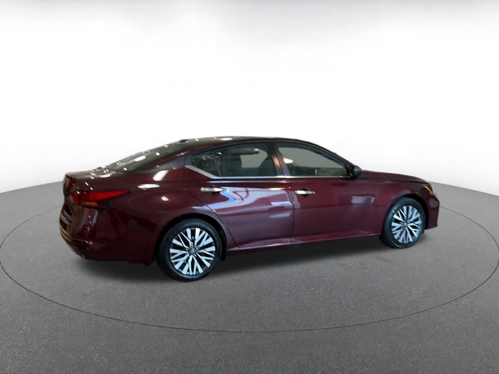 Thumbnail: 2024 Nissan Altima - 14