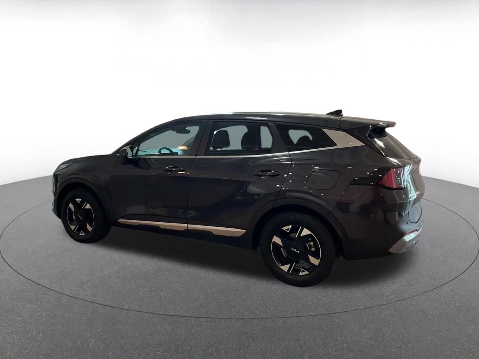 Thumbnail: 2026 Kia Sportage - 9