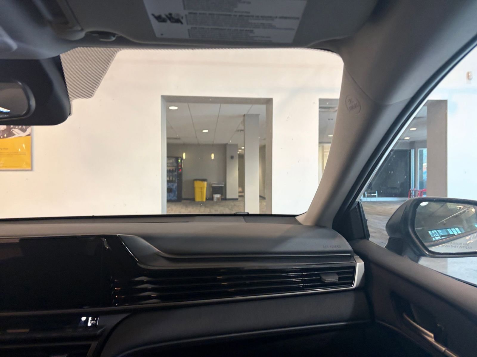 Thumbnail: 2025 Toyota Camry - 34