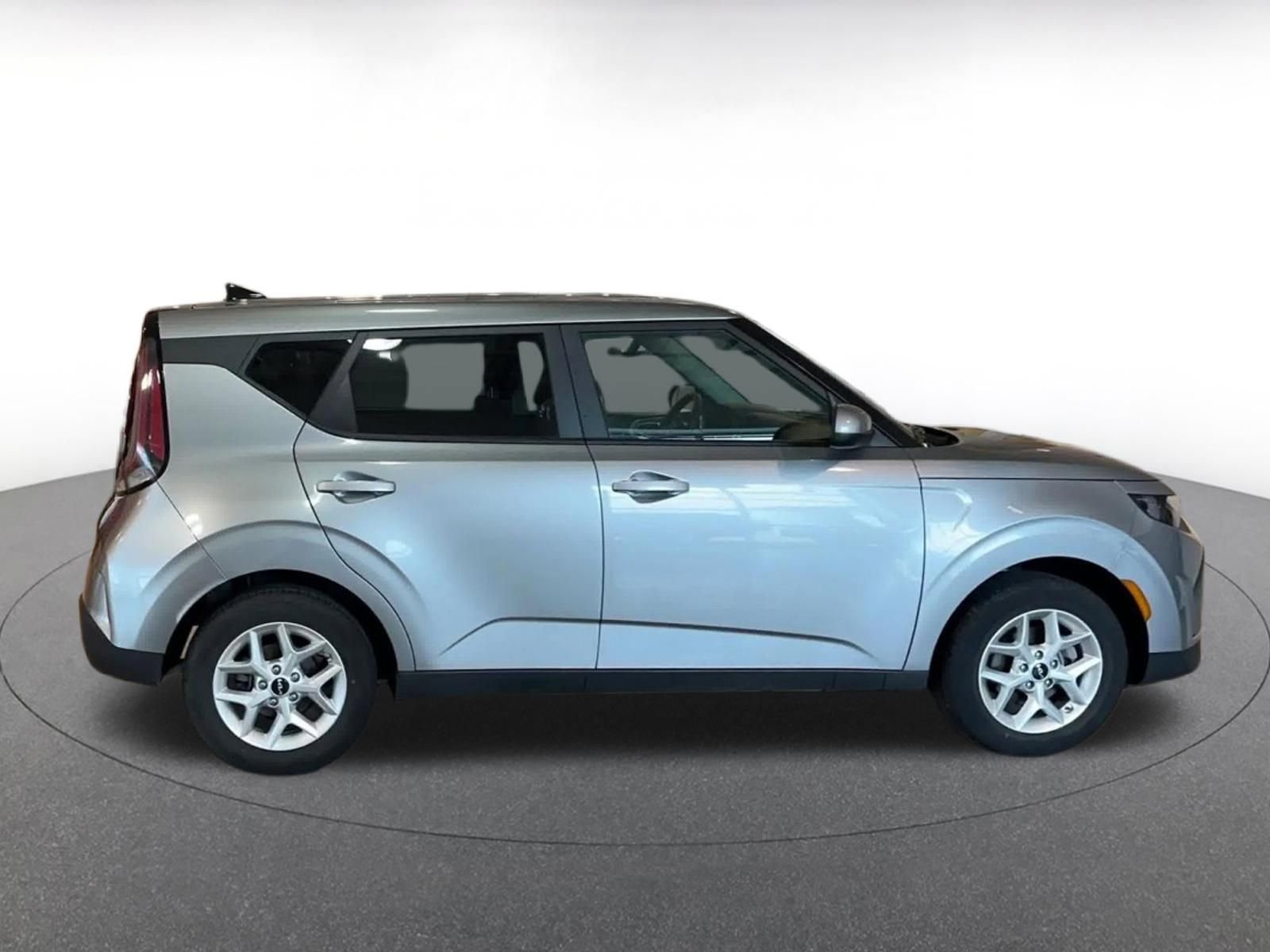 Thumbnail: 2025 Kia Soul - 16