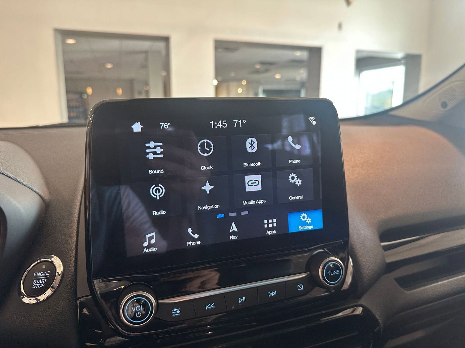 Thumbnail: 2019 Ford EcoSport - 21