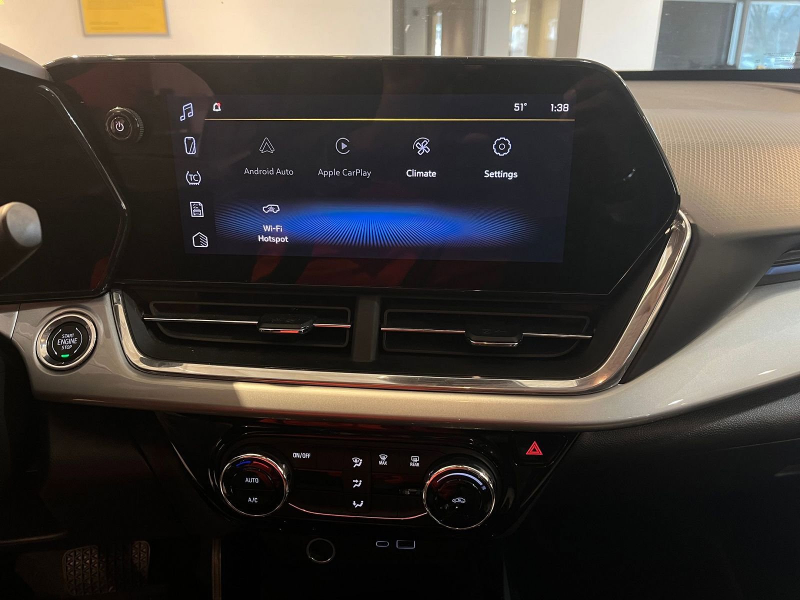 Thumbnail: 2025 Chevrolet Trax - 21