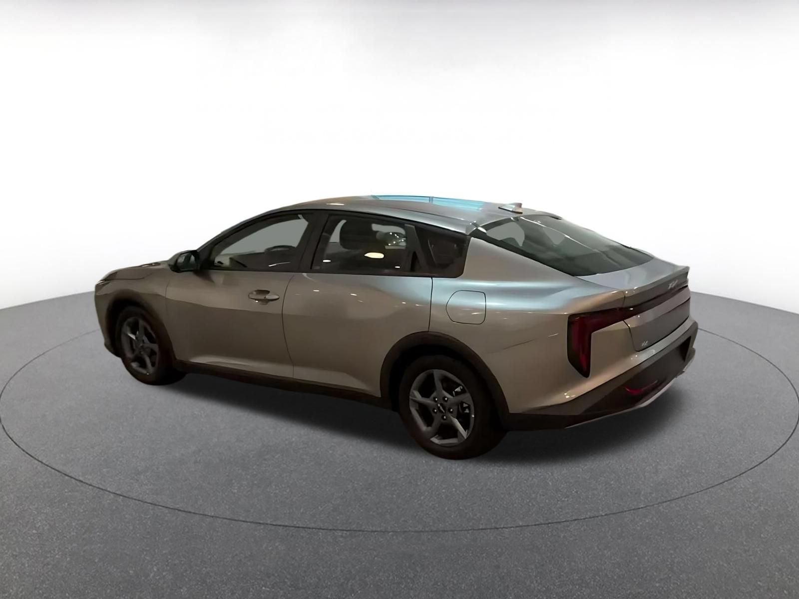 Thumbnail: 2025 Kia K4 - 3
