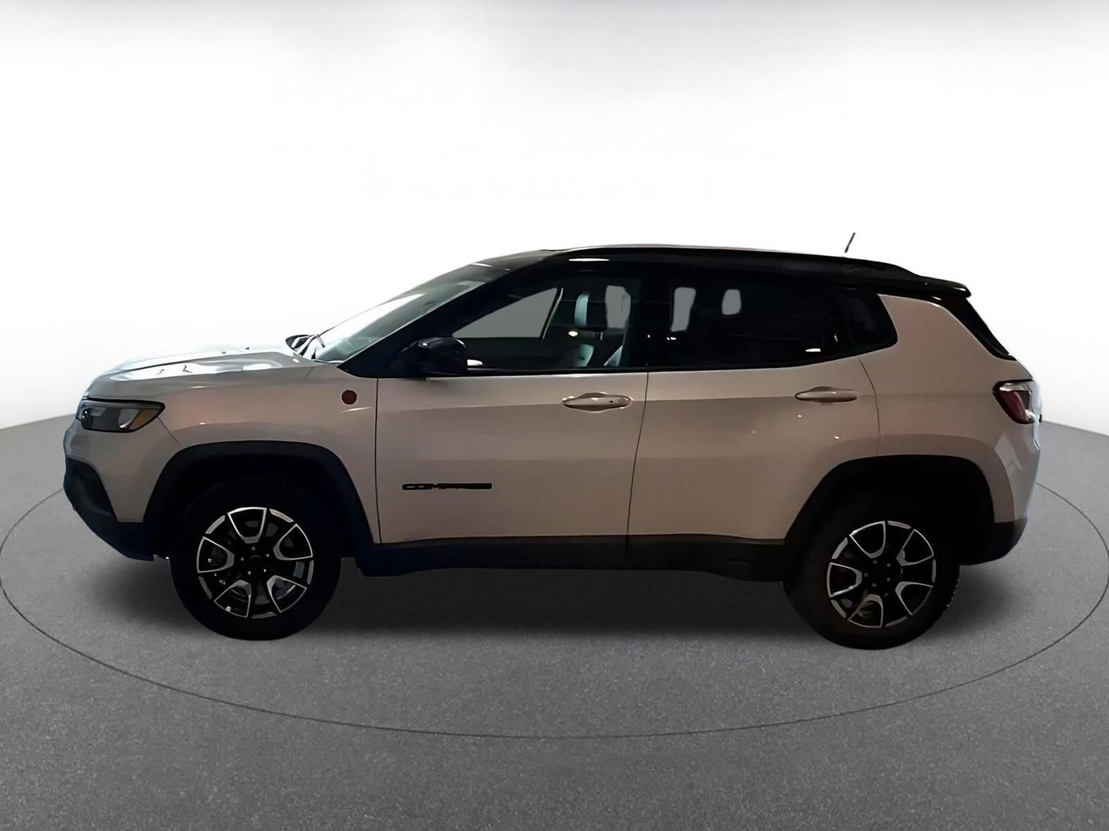 Thumbnail: 2025 Jeep Compass - 8