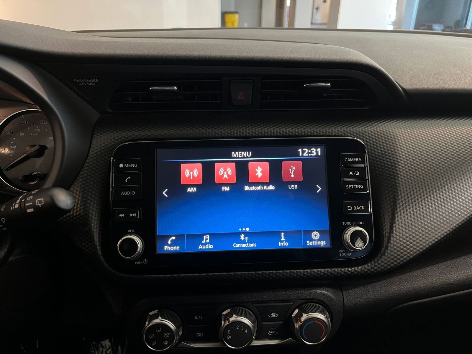 Thumbnail: 2024 Nissan Kicks - 21