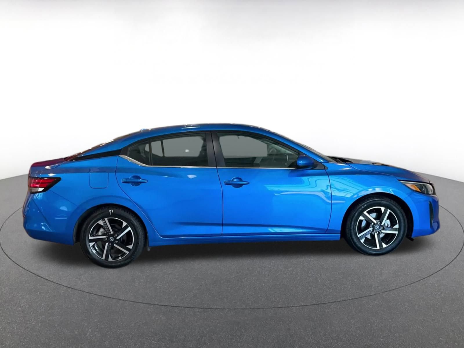 Thumbnail: 2024 Nissan Sentra - 16