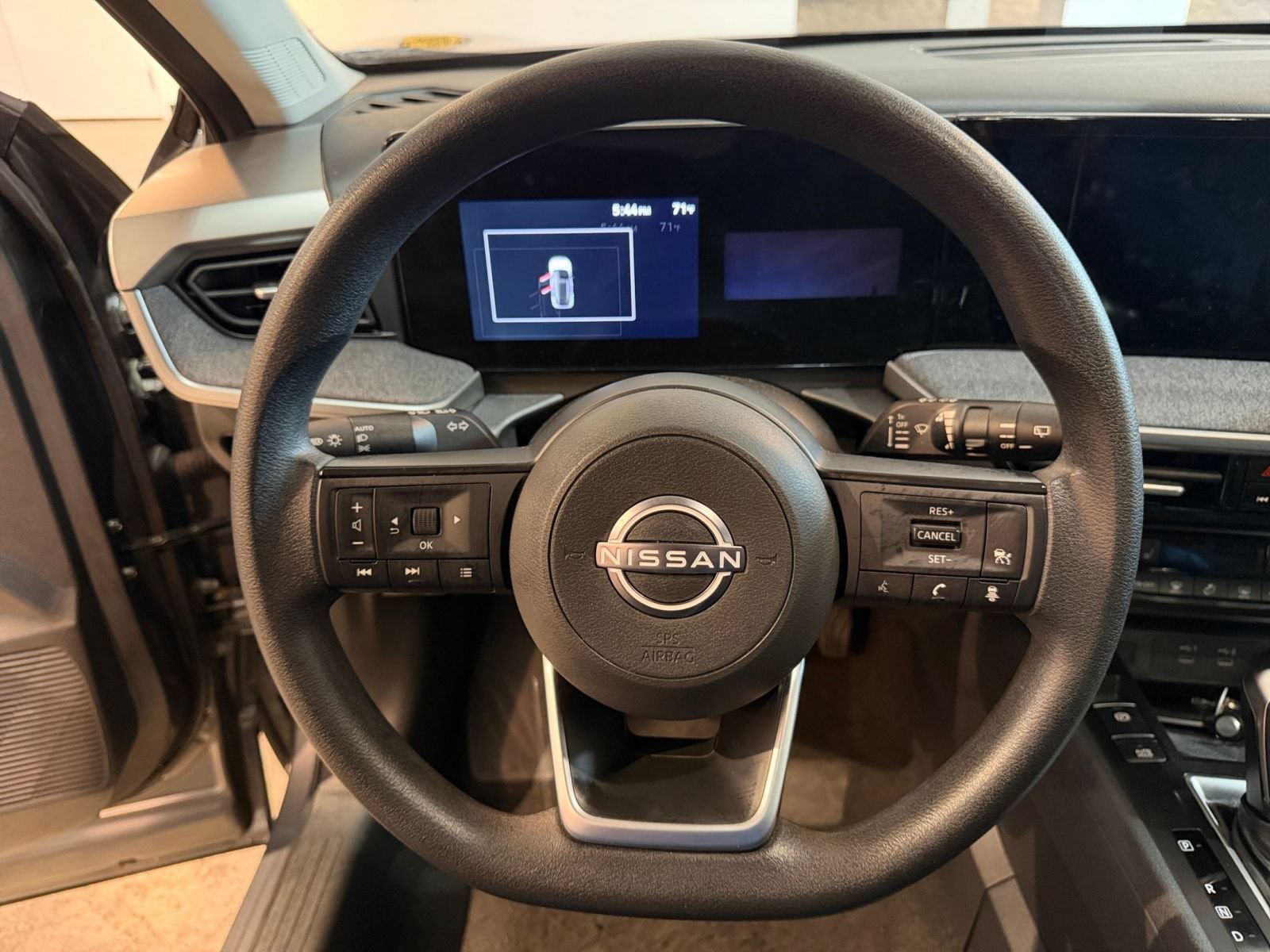Thumbnail: 2026 Nissan Kicks - 27