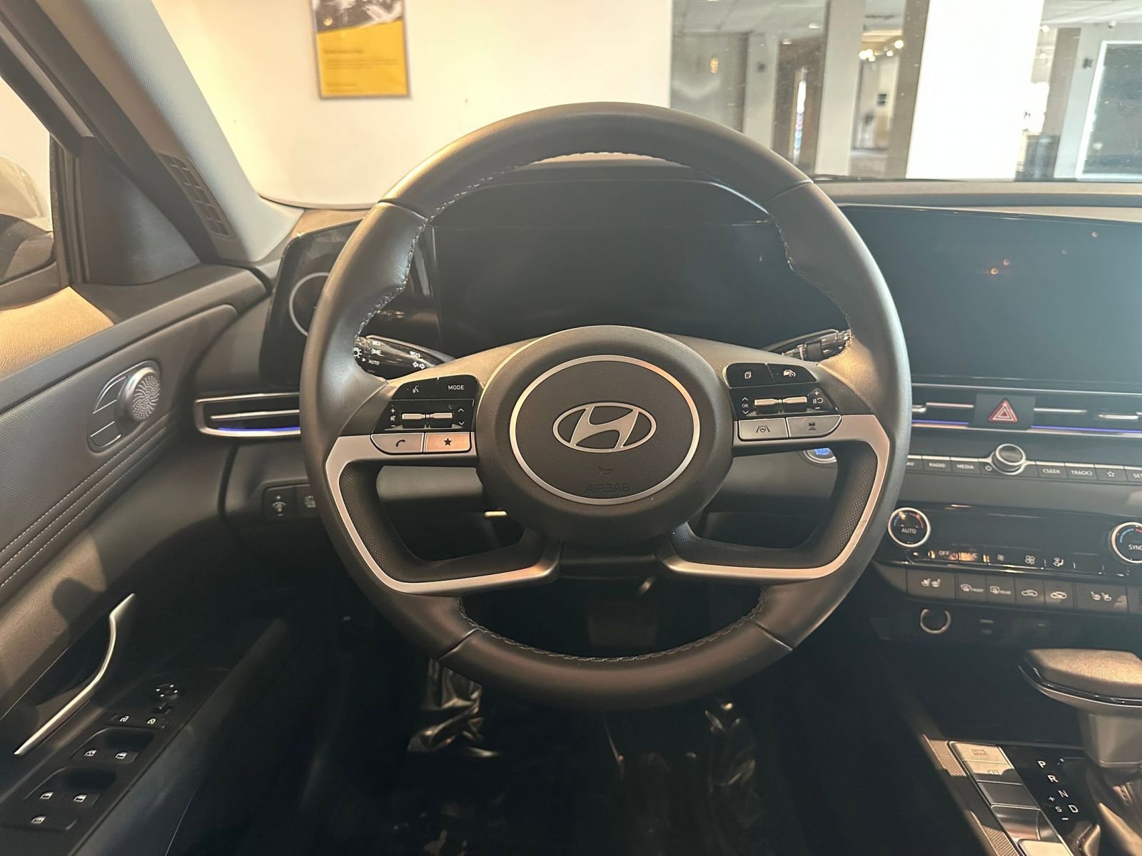 Thumbnail: 2025 Hyundai Elantra - 28