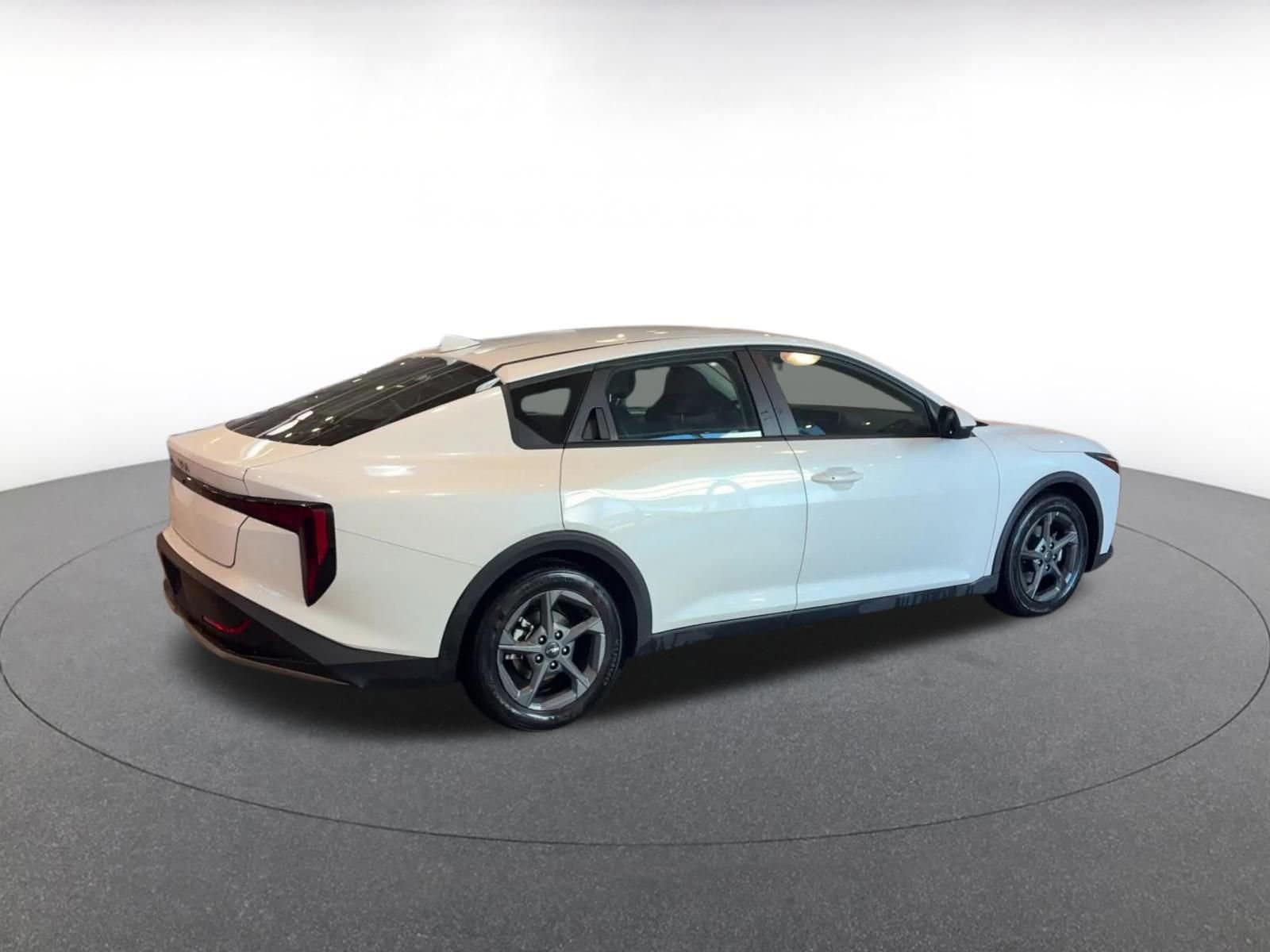 Thumbnail: 2025 Kia K4 - 15