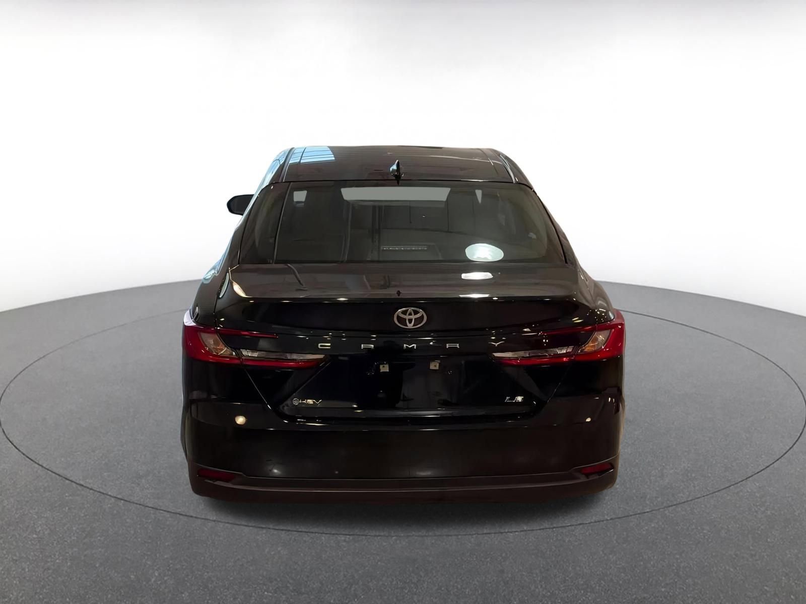 Thumbnail: 2025 Toyota Camry - 12