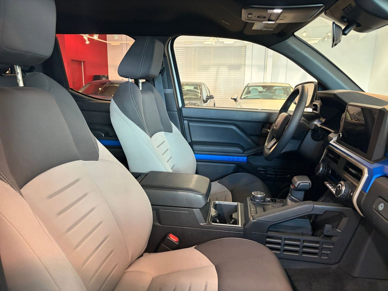 Thumbnail: 2025 Toyota Tacoma - 35