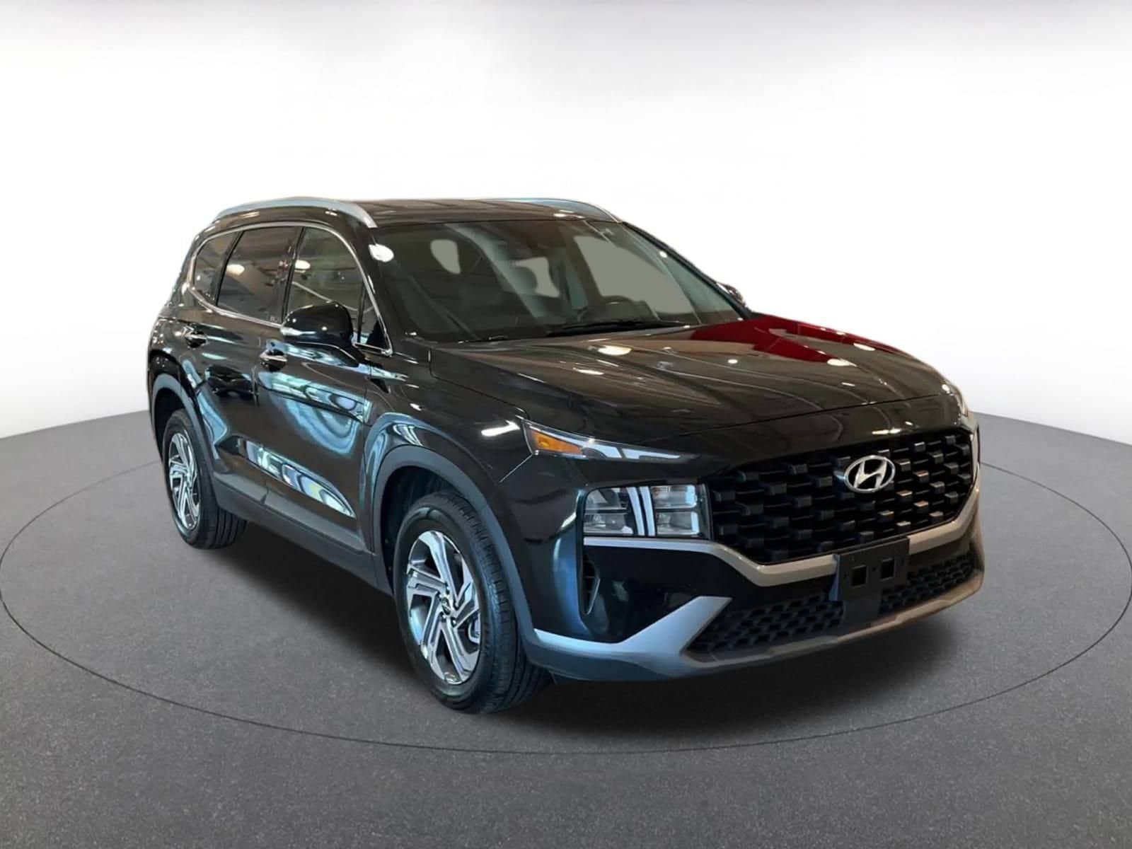 Thumbnail: 2023 Hyundai Santa Fe - 3