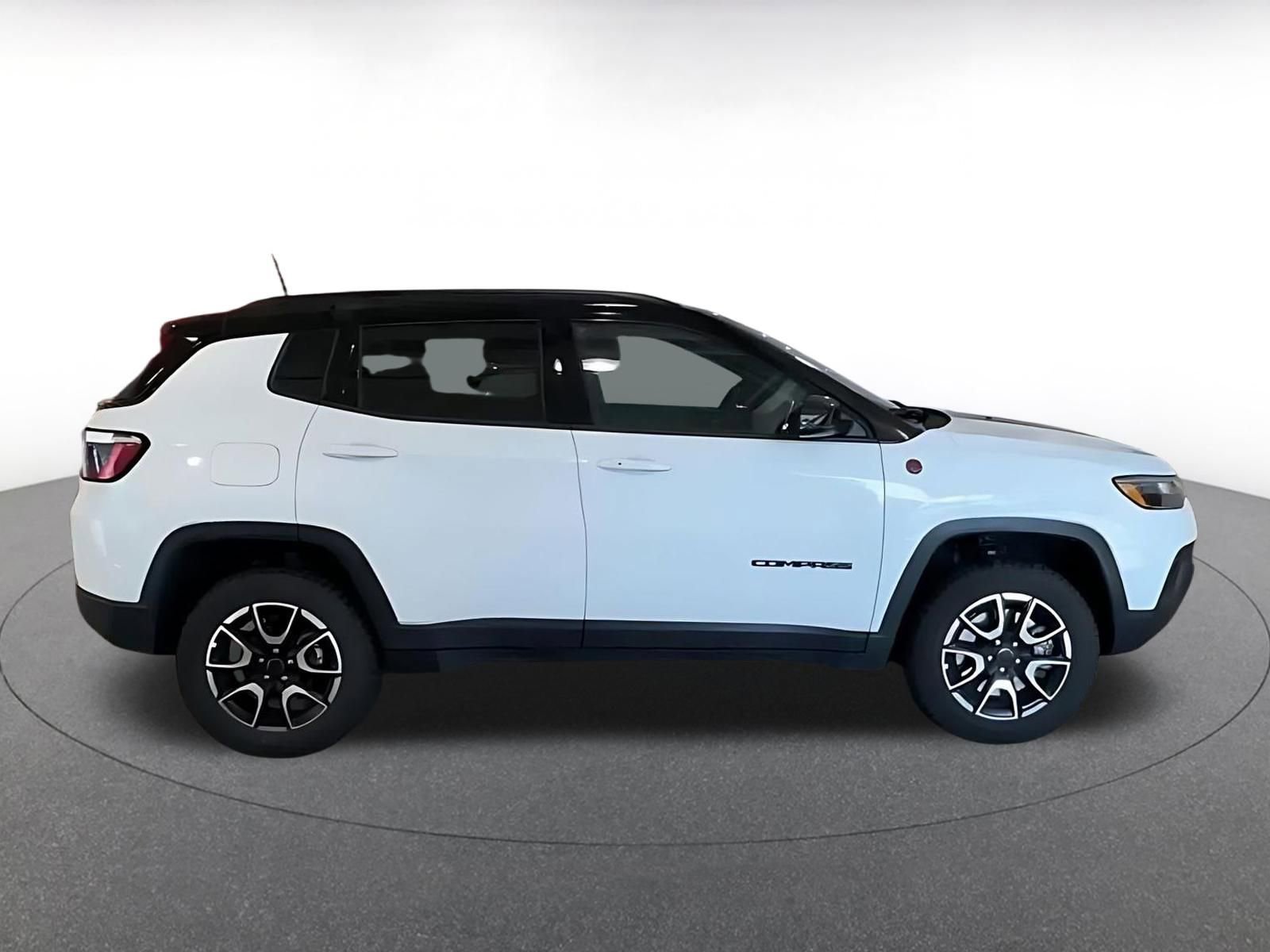 Thumbnail: 2025 Jeep Compass - 12