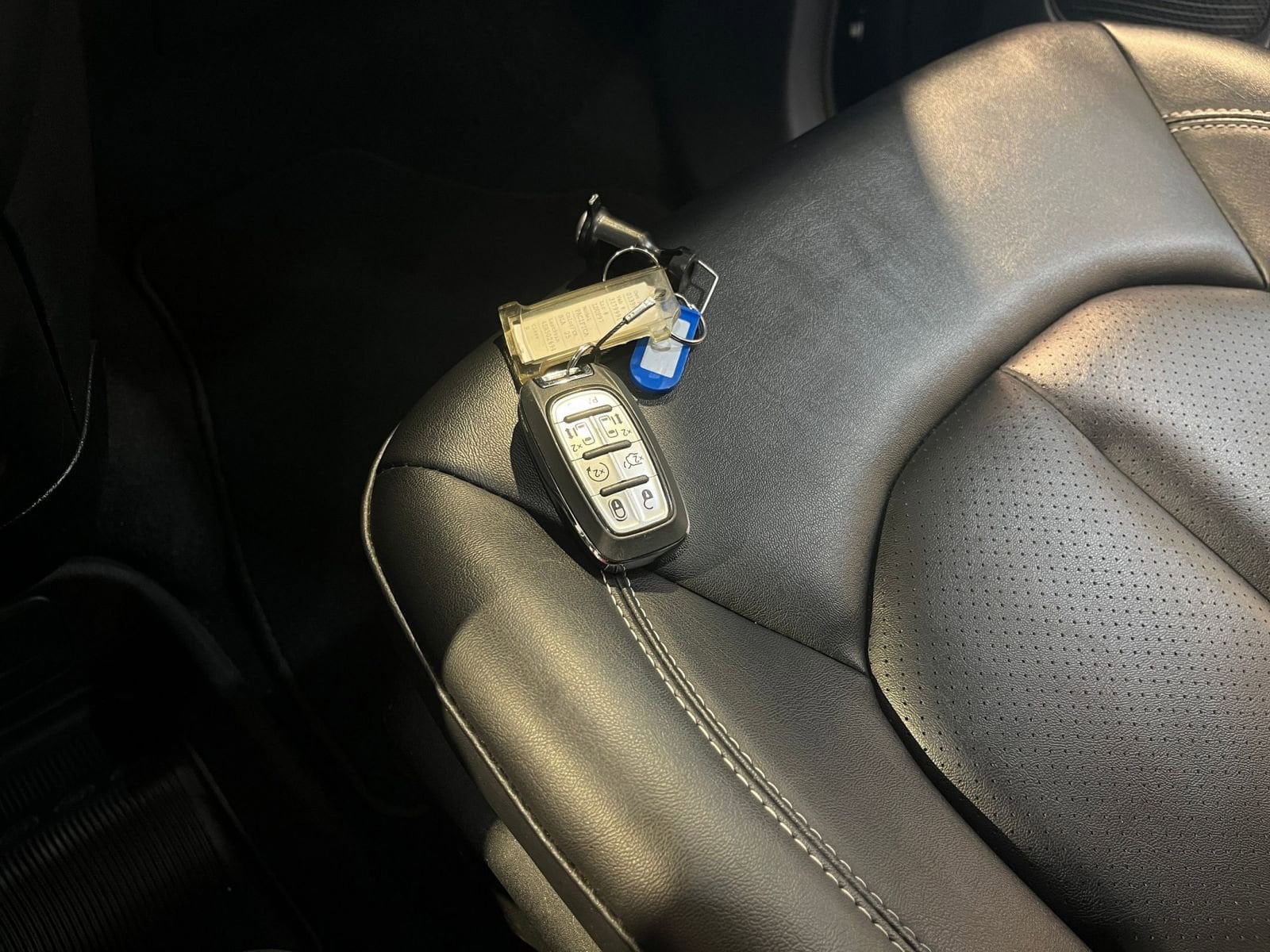 Thumbnail: 2025 Chrysler Pacifica - 22