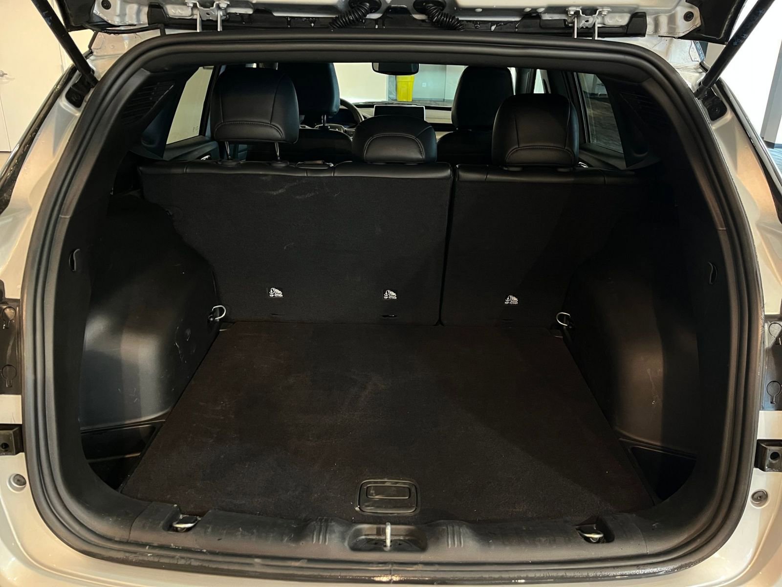 Thumbnail: 2025 Jeep Compass - 31