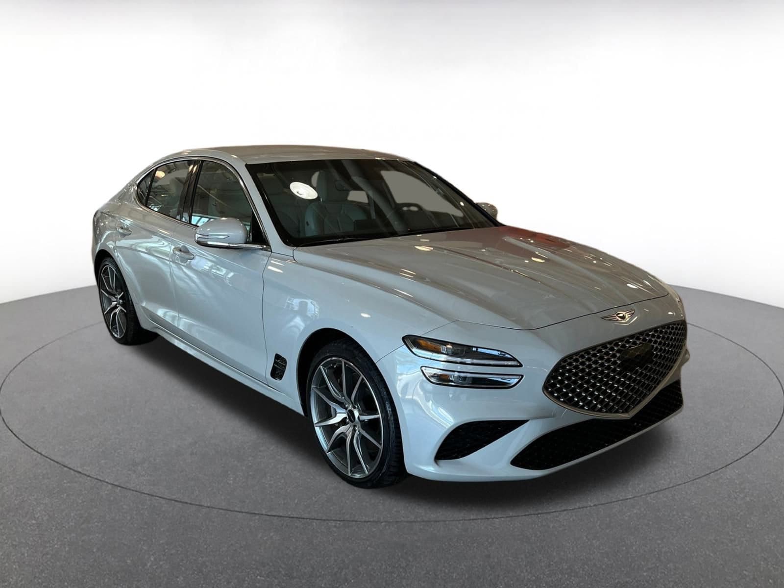 Thumbnail: 2024 Genesis G70 - 1