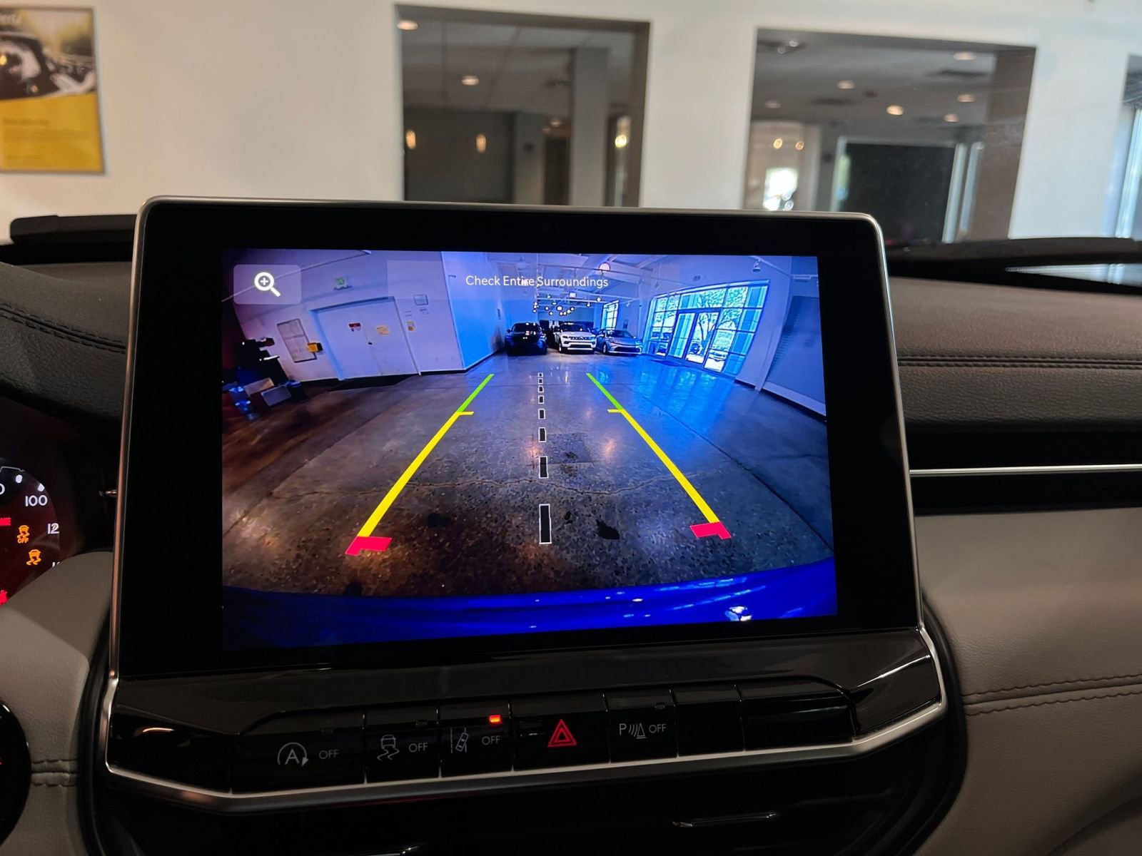 Thumbnail: 2025 Jeep Compass - 24