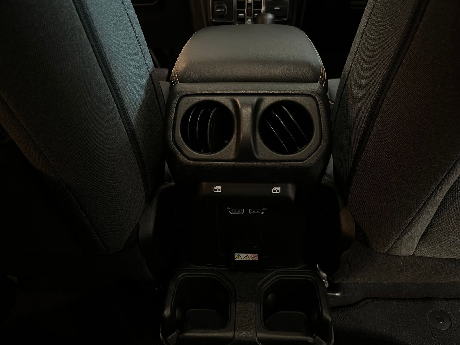 Thumbnail: 2025 Jeep Wrangler - 23