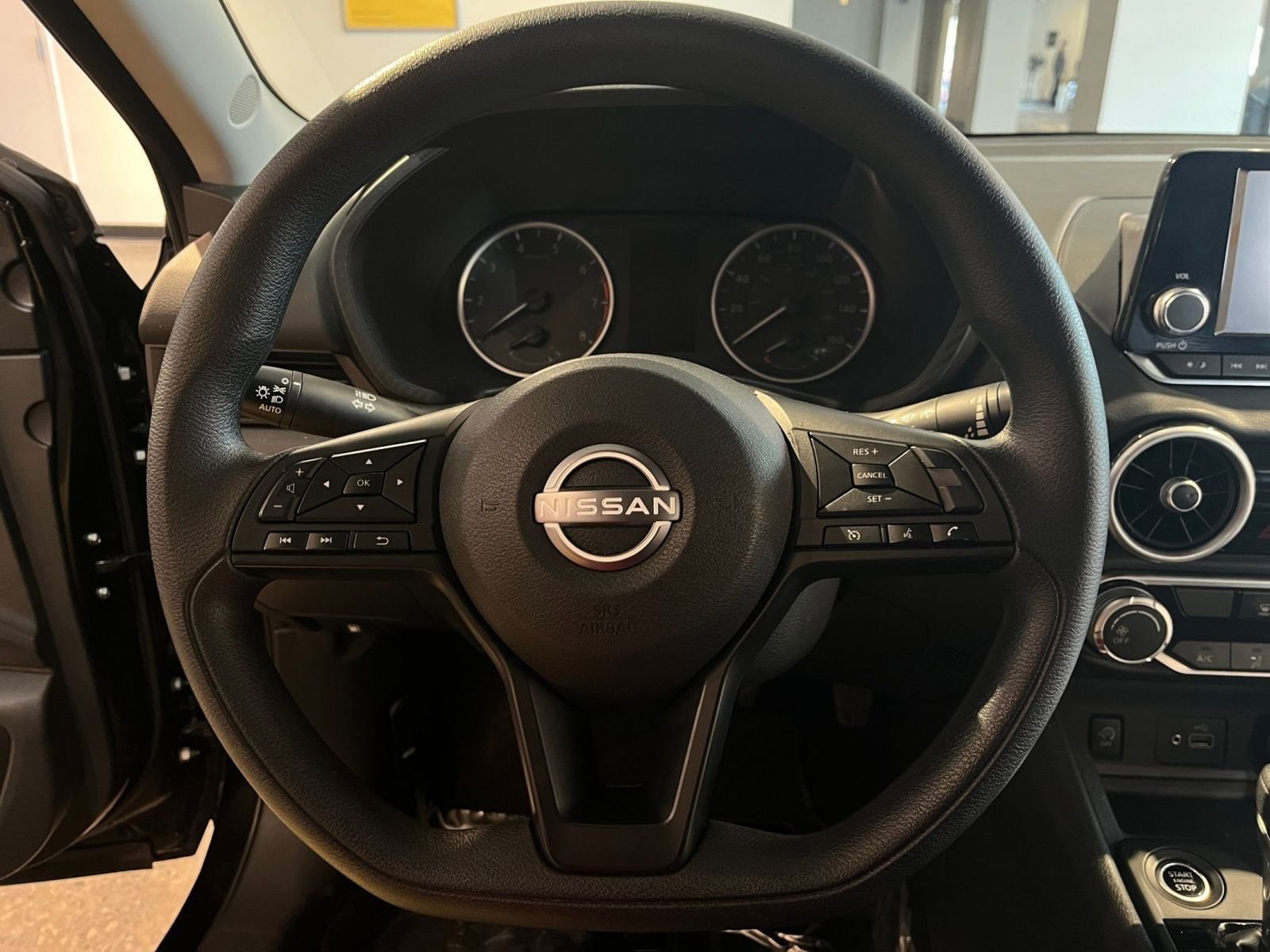 Thumbnail: 2025 Nissan Sentra - 27