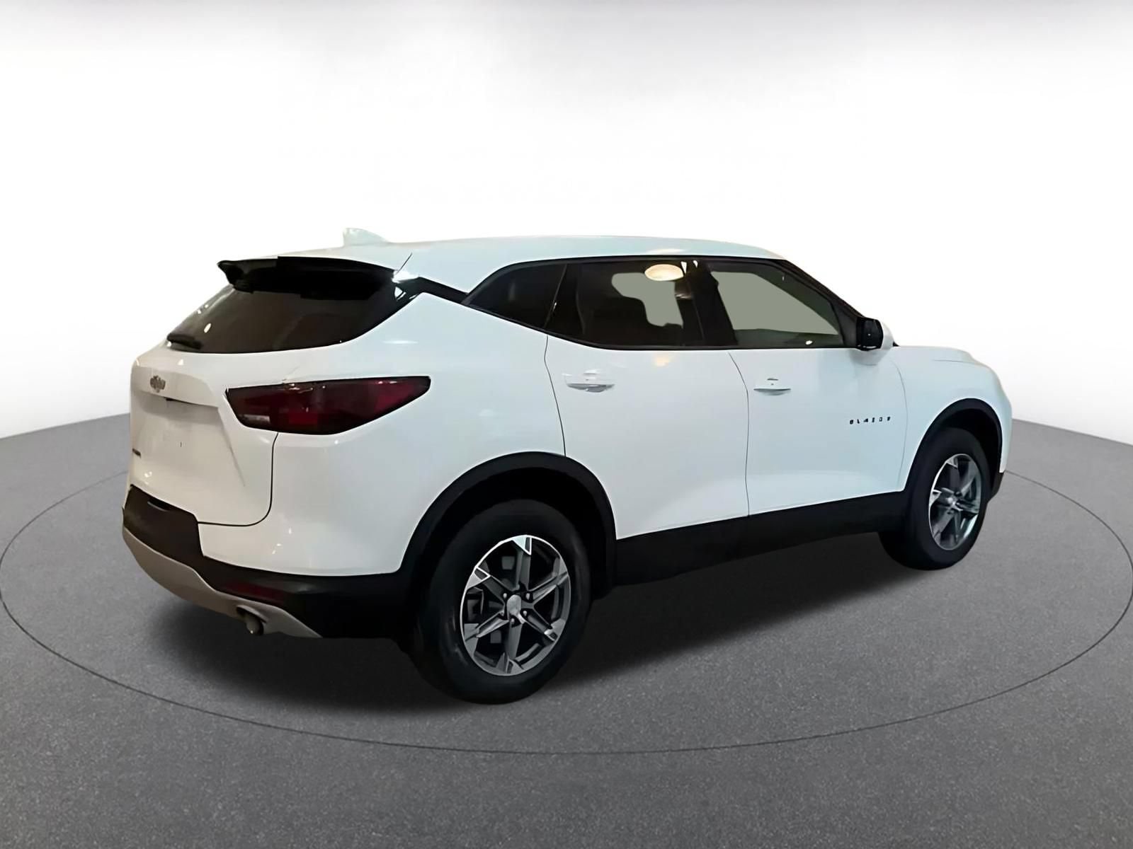 Thumbnail: 2025 Chevrolet Blazer - 14