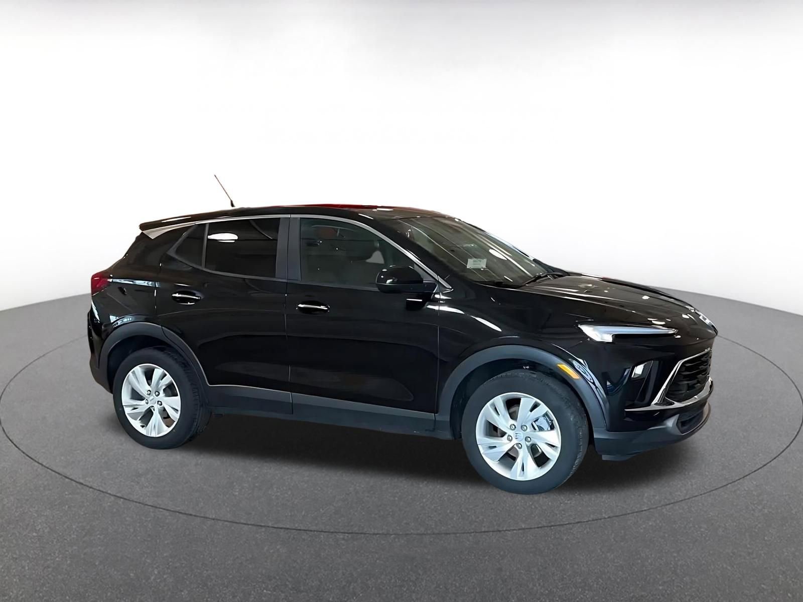 Thumbnail: 2025 Buick Encore GX - 2