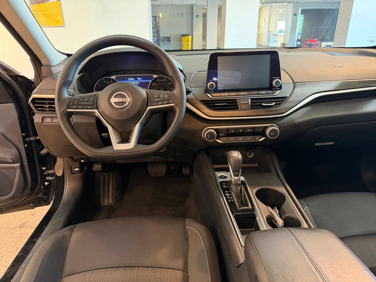 Thumbnail: 2025 Nissan Altima - 33