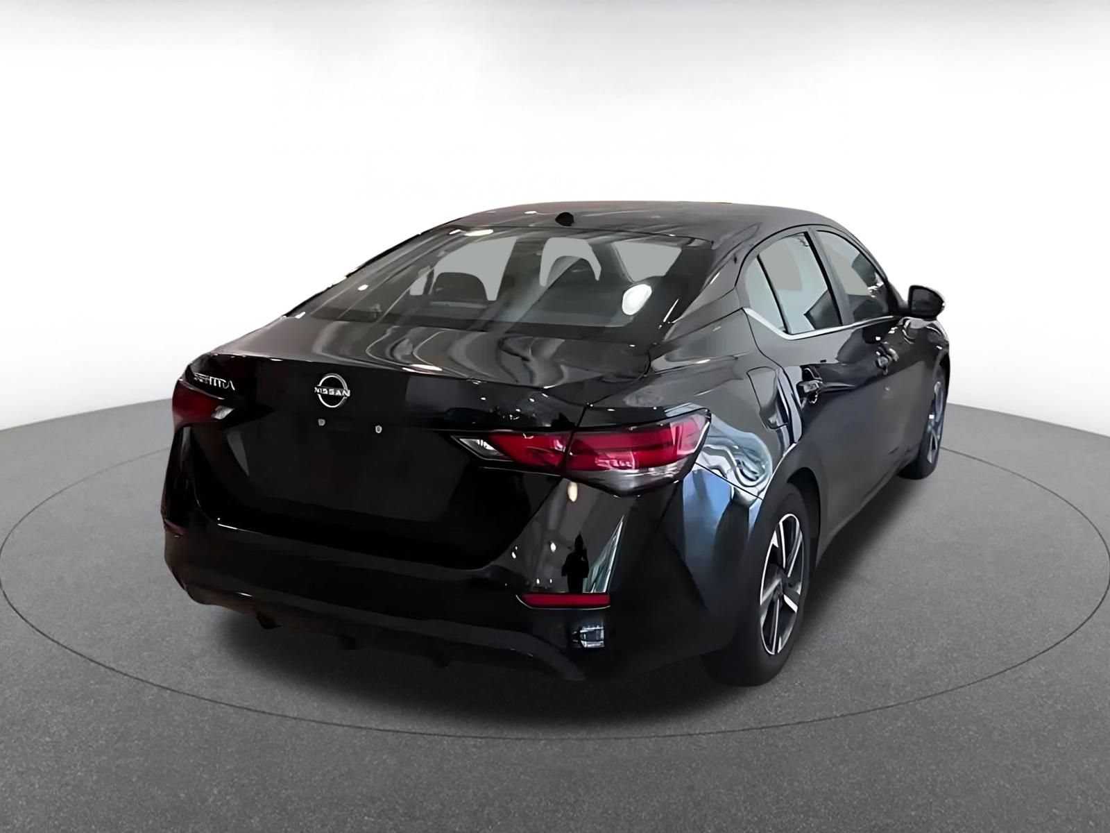 Thumbnail: 2025 Nissan Sentra - 11