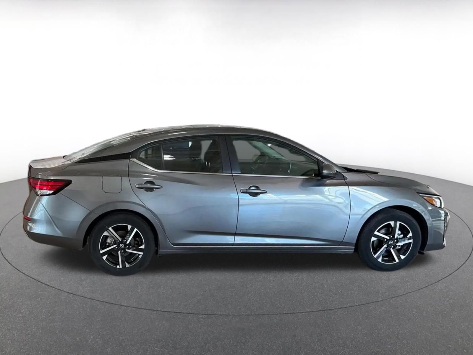 Thumbnail: 2025 Nissan Sentra - 16