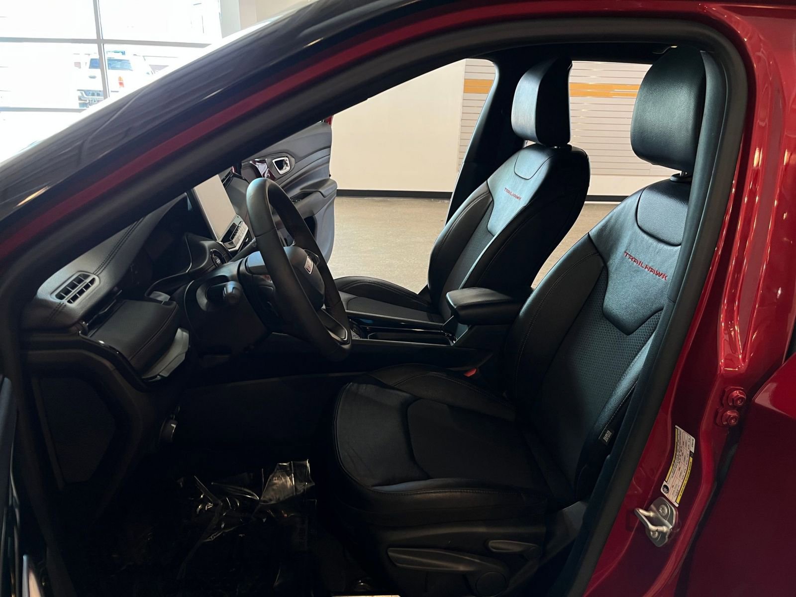 Thumbnail: 2025 Jeep Compass - 27