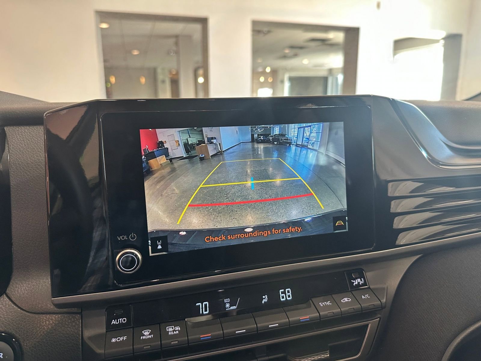 Thumbnail: 2025 Toyota Camry - 17