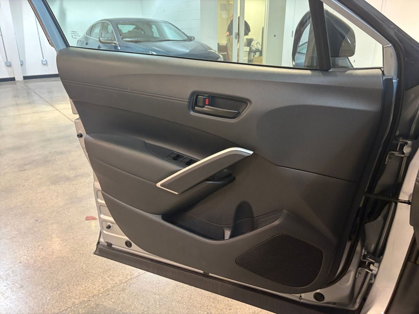 Thumbnail: 2025 Toyota Corolla Cross - 20