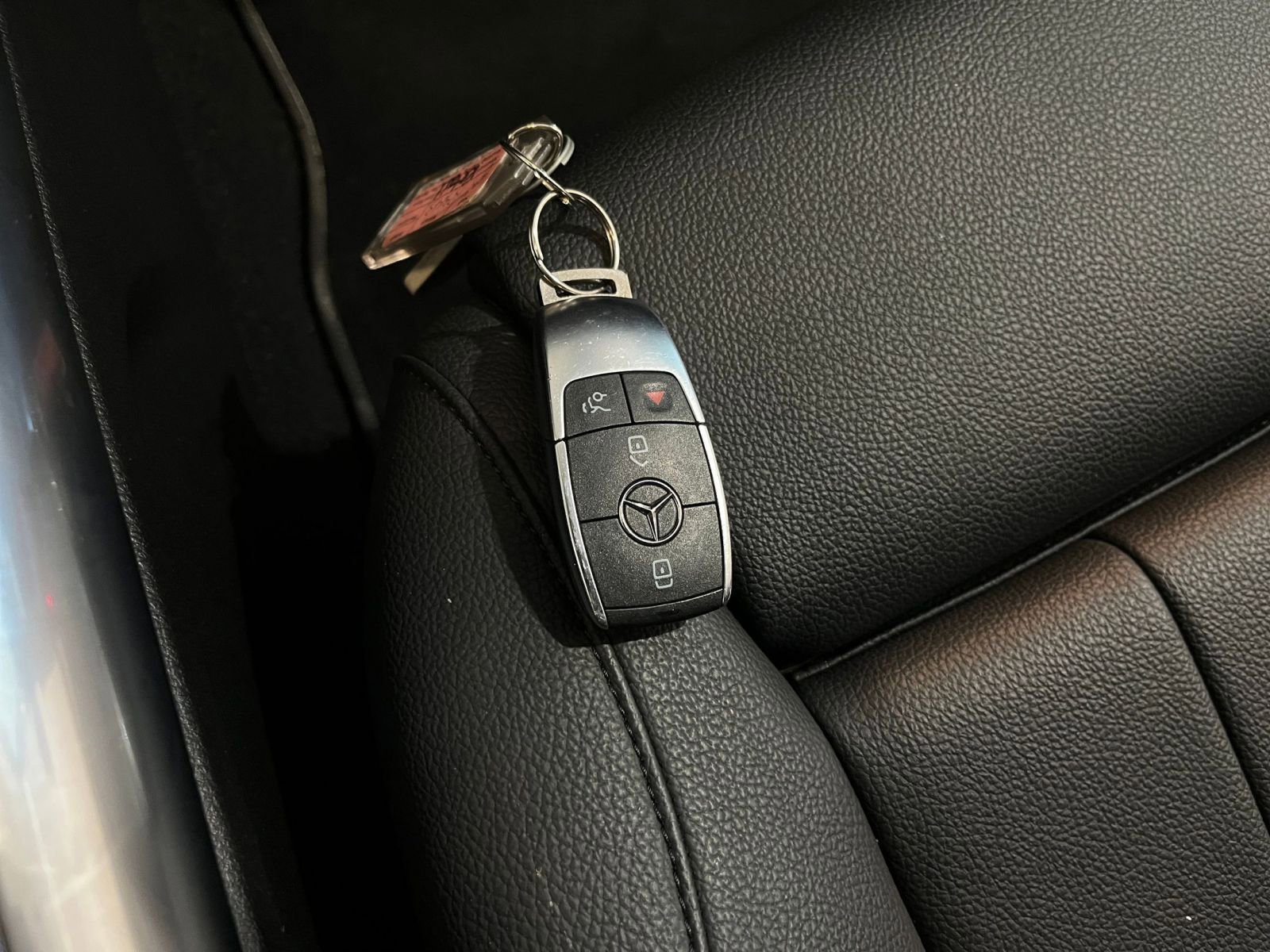 Thumbnail: 2025 Mercedes-Benz GLA - 21