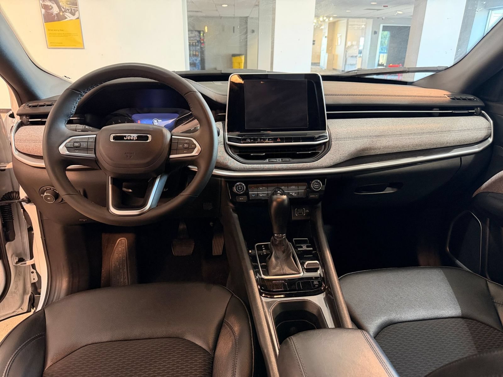 Thumbnail: 2025 Jeep Compass - 31
