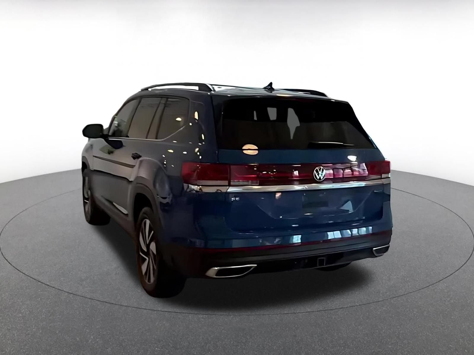 Thumbnail: 2026 Volkswagen Atlas - 10