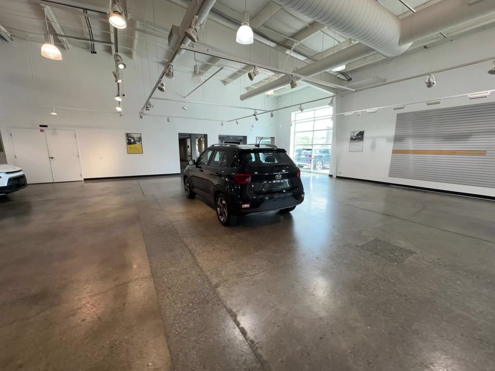 Thumbnail: 2025 Hyundai Venue - 16