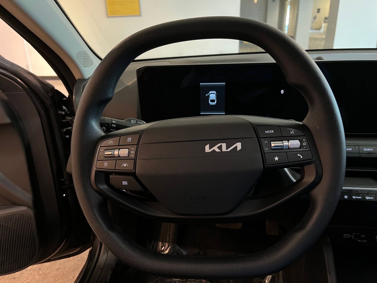 Thumbnail: 2025 Kia K4 - 27