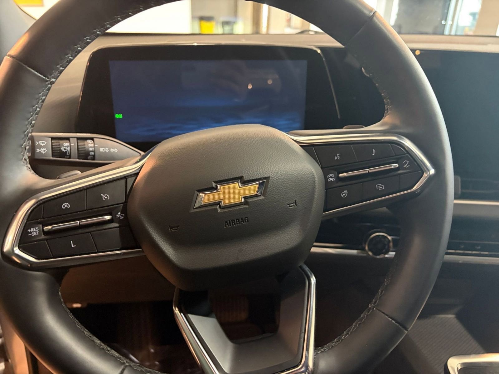 Thumbnail: 2025 Chevrolet Equinox - 28