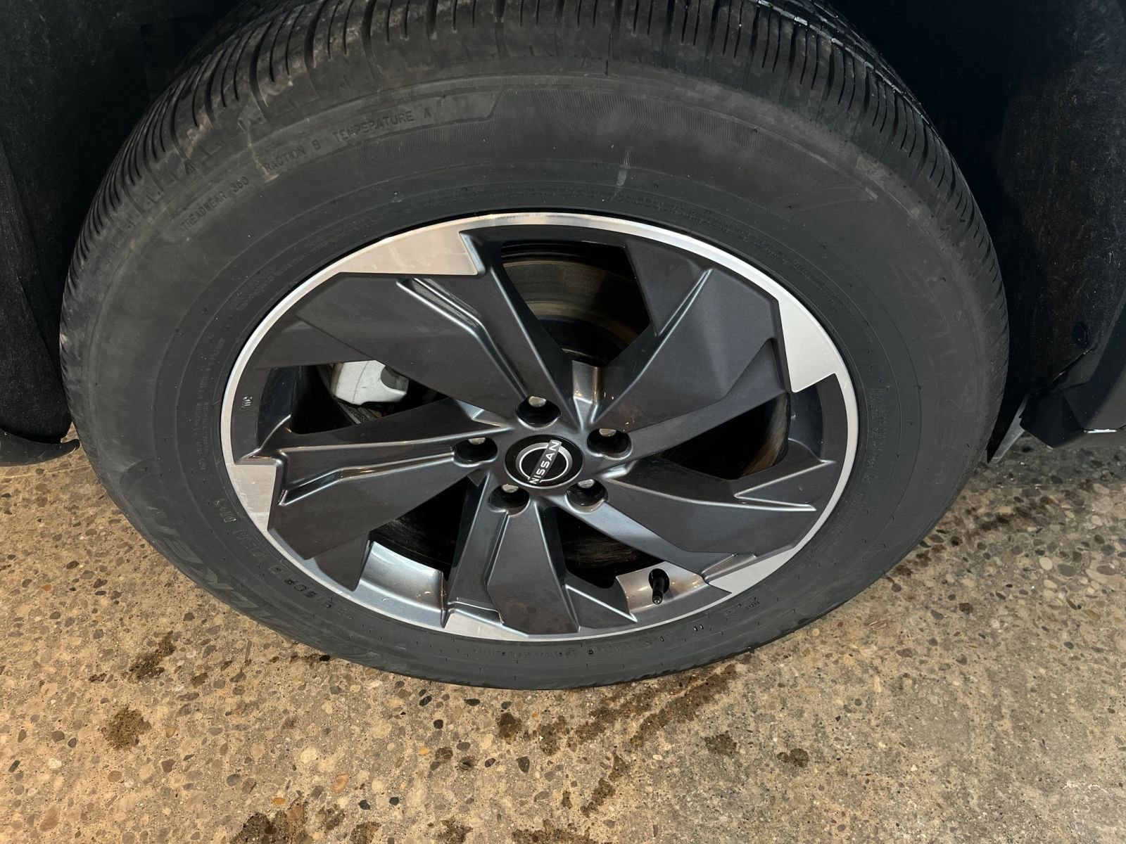 Thumbnail: 2025 Nissan Rogue - 31