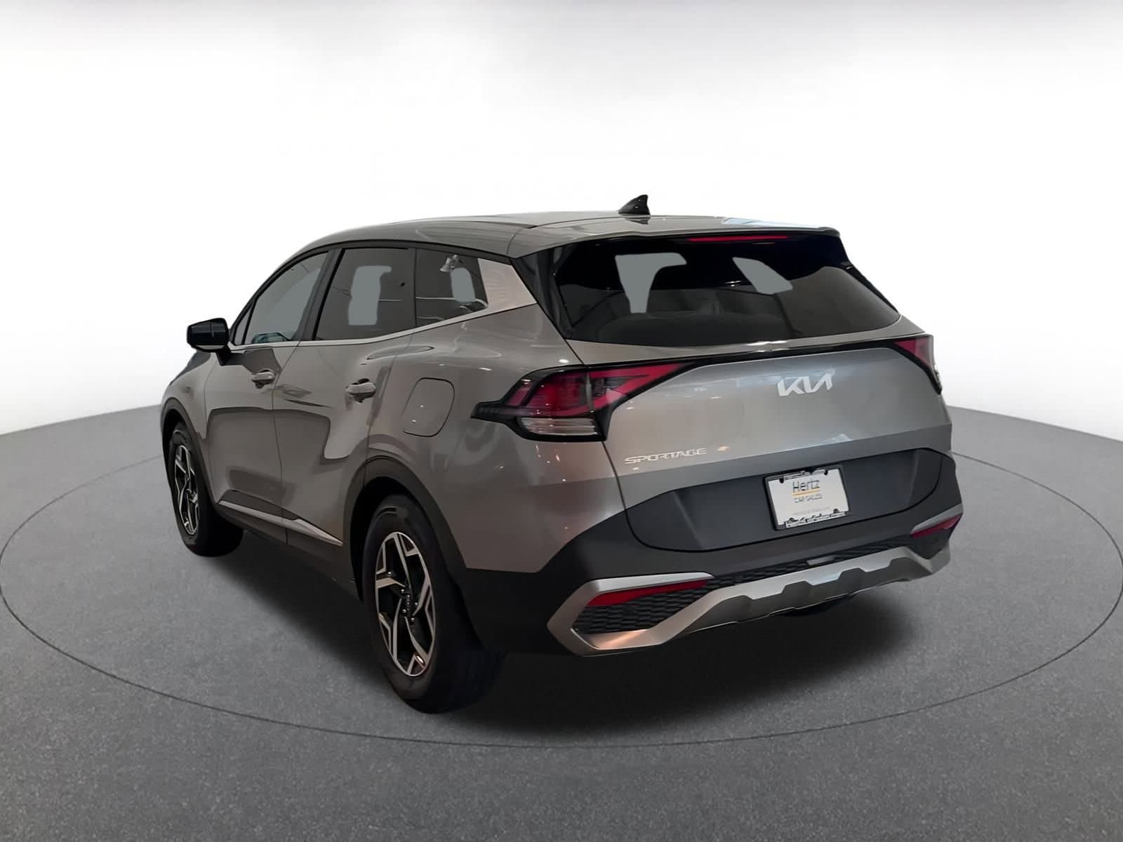 Thumbnail: 2024 Kia Sportage - 10