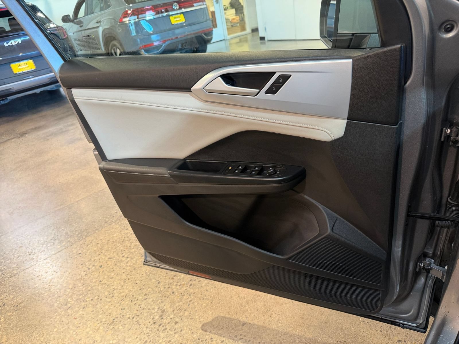 Thumbnail: 2026 Volkswagen Taos - 15
