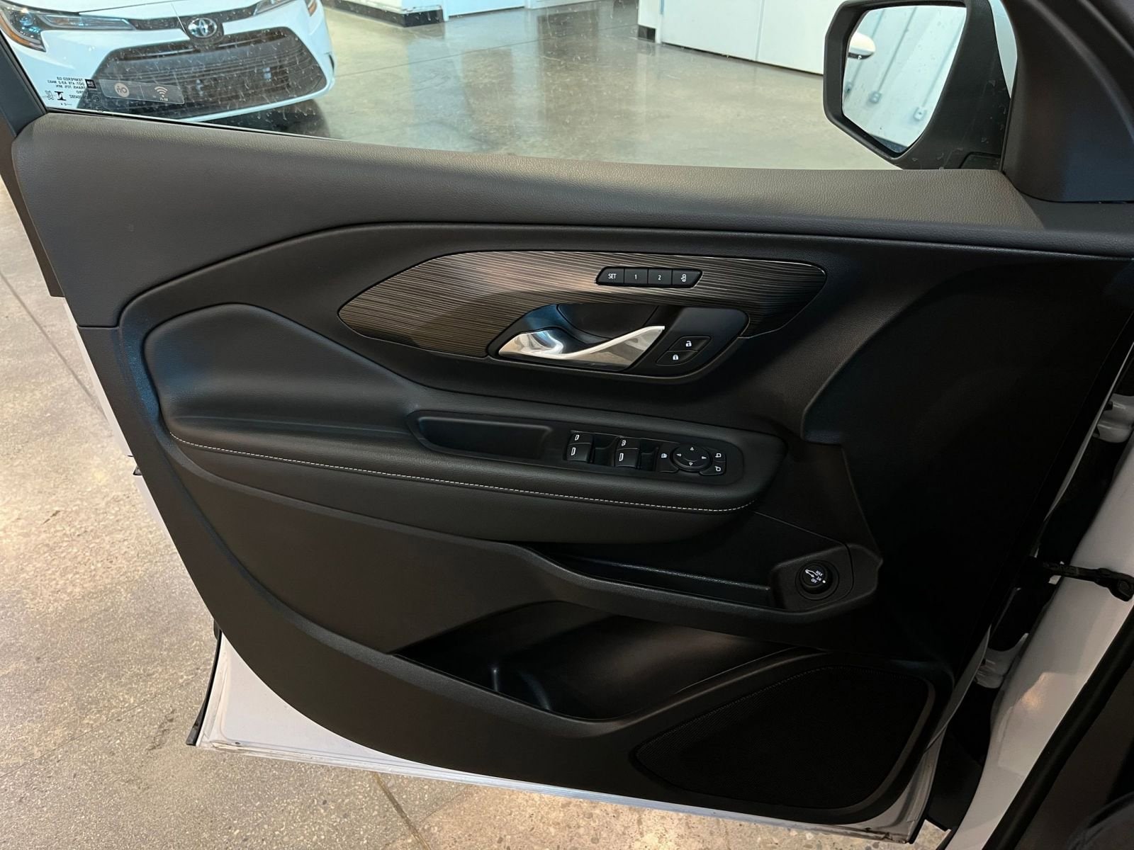 Thumbnail: 2024 GMC Terrain - 20