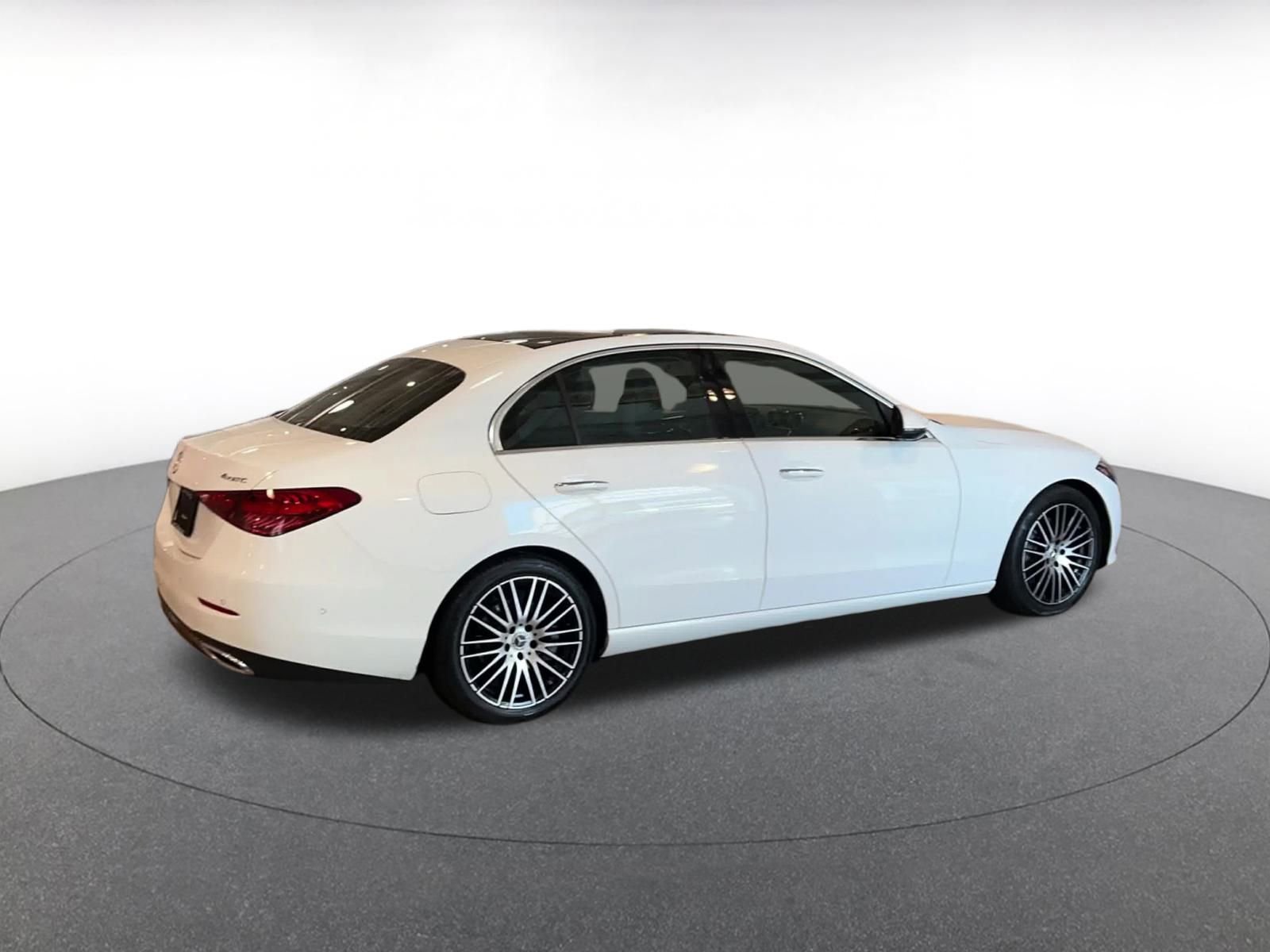 Thumbnail: 2024 Mercedes-Benz C-Class - 15