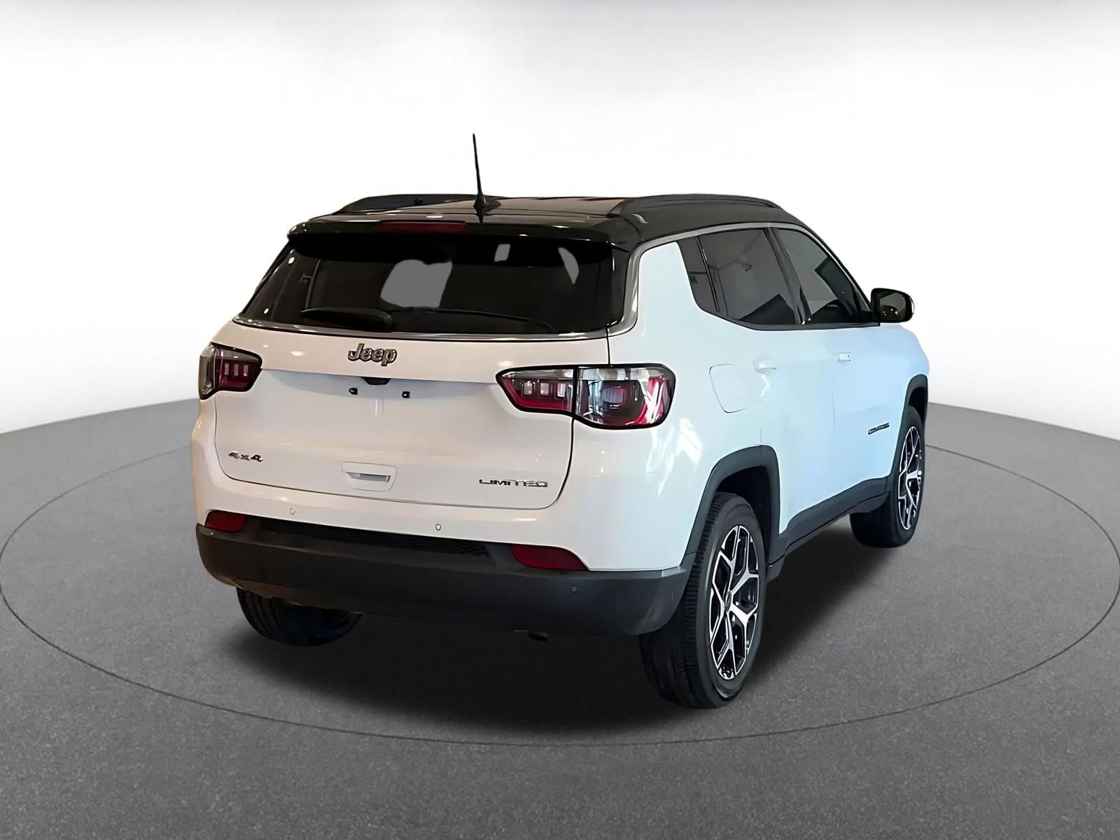 Thumbnail: 2025 Jeep Compass - 14
