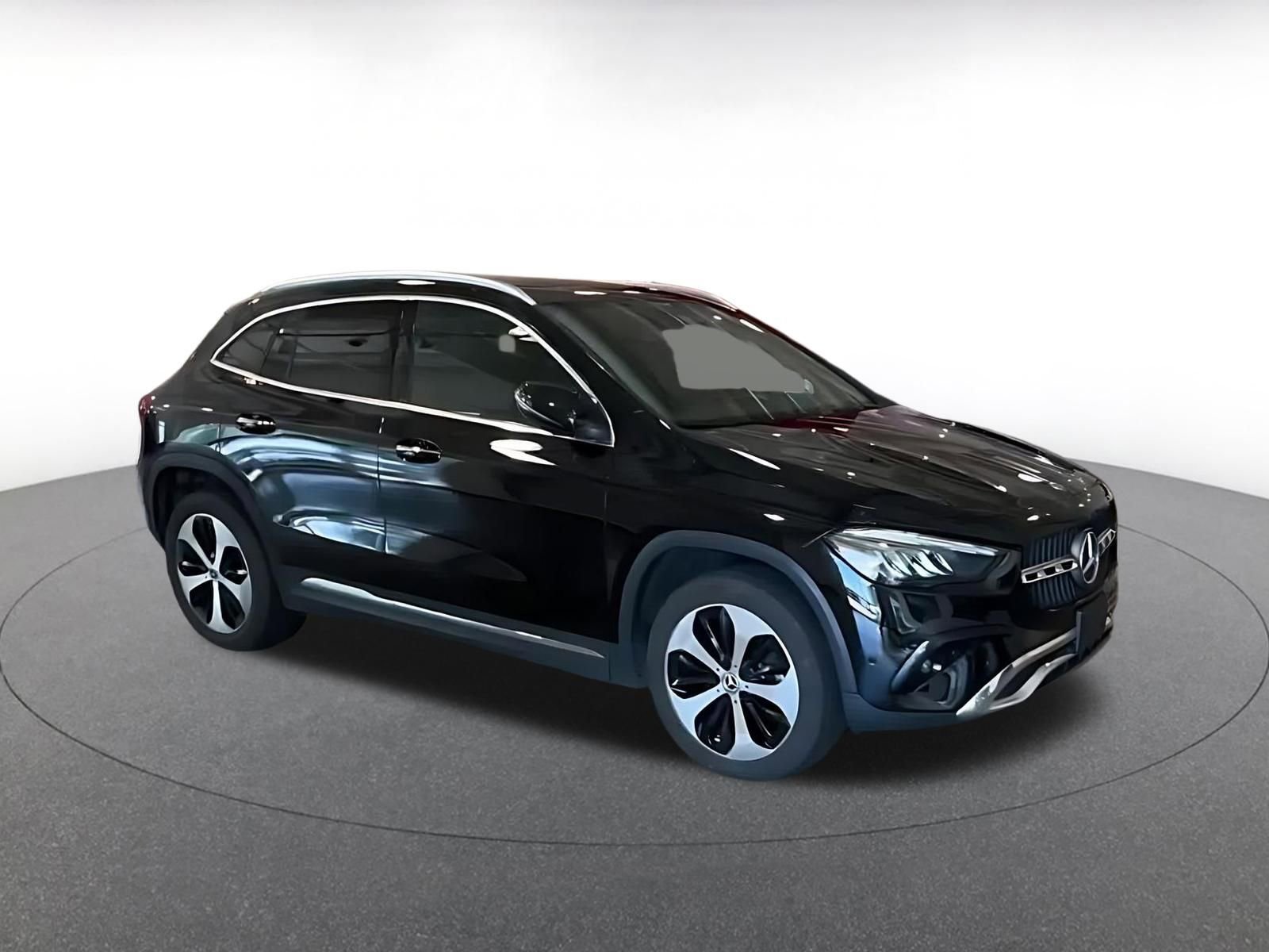 Thumbnail: 2025 Mercedes-Benz GLA - 2