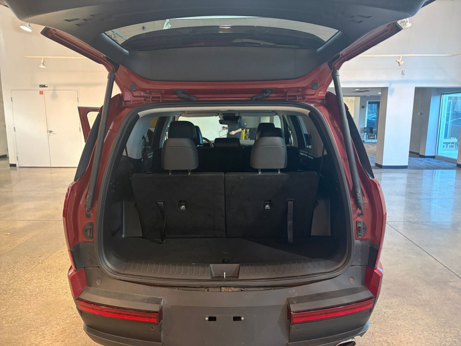 Thumbnail: 2025 Hyundai Santa Fe - 32