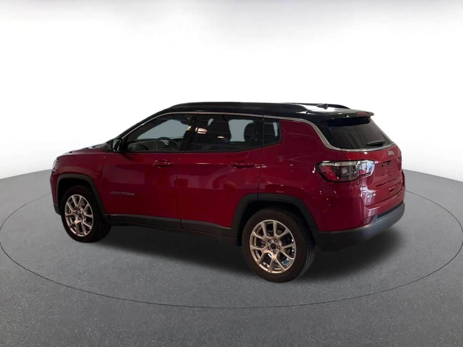 Thumbnail: 2025 Jeep Compass - 10